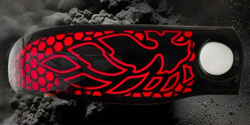 Calaveras Custom (Phoenix Wings)